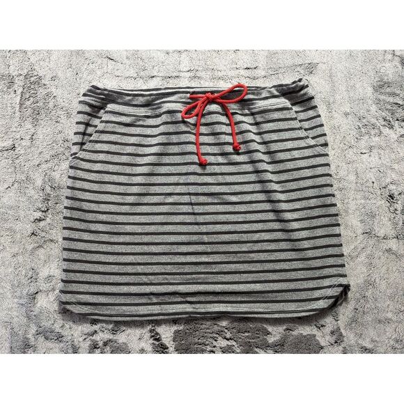 Sundry Dresses & Skirts - Sundry Pull On Drawstring Skirt Women's Size 3 Gray Striped
